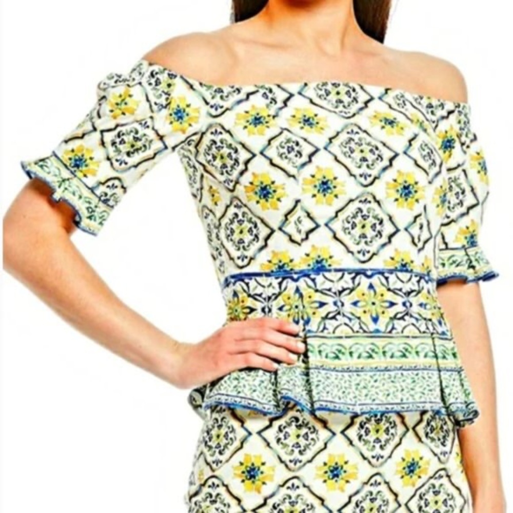 ANTONIO MELANI Yellow and Blue Patterned Skirt Set